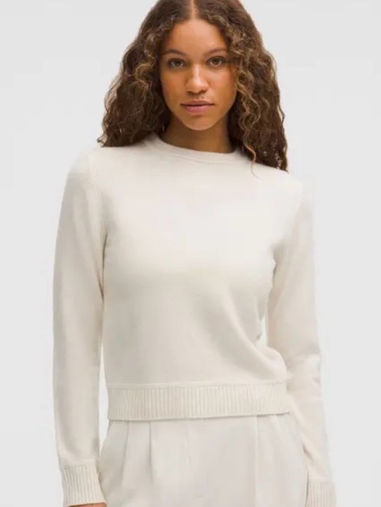 lululemon athletica Sweaters - NWT Lululemon Cashmere Slim Fit Crewneck Sweater in Ivory